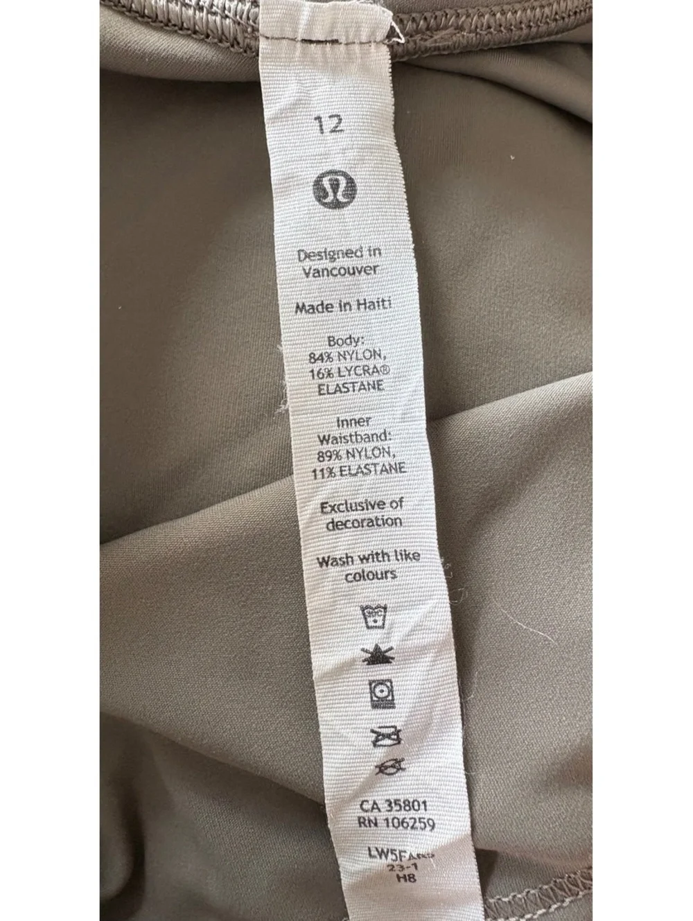 Lululemon Fast and Free High-Rise Crop 23” Leggings Size 12 Gray Side Pocket